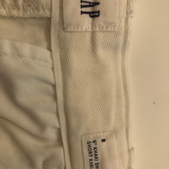 Gap Summer shorts - Picture 2 of 3